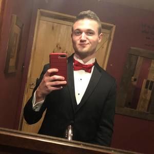 Meet your Posher, Evan